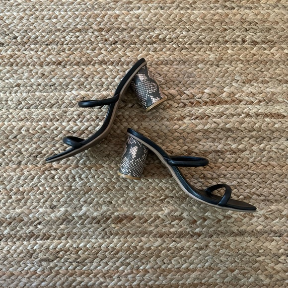 A New Day - Block Heel - Black Leather - Picture 2 of 4